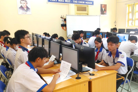 15/70 thí sinh đoạt giải Hội thi Tin học trẻ huyện Đông Hải lần thứ VIII năm 2025