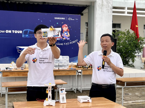 Chương trình School tour - Samsung solve for Tomorrow 2025: Truyền cảm hứng cho học sinh tham gia sân chơi sáng tạo khoa học - công nghệ toàn quốc