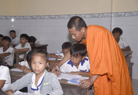 Giữ hồn văn hóa Khmer từ những lớp học hè