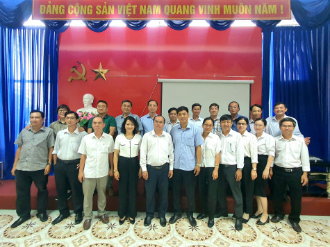 7 cán bộ, viên chức Báo và Đài PT-TH Bạc Liêu nghỉ hưu trước tuổi