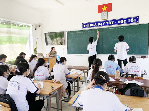 Thi thử tốt nghiệp THPT năm 2025: Bước “chạy đà” quan trọng cho sĩ tử