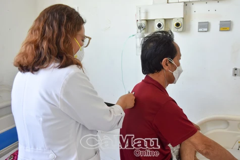 Tê bì một bên tay và căn bệnh ung thư phổi