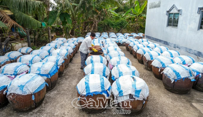 Giữ nghề làm nước mắm