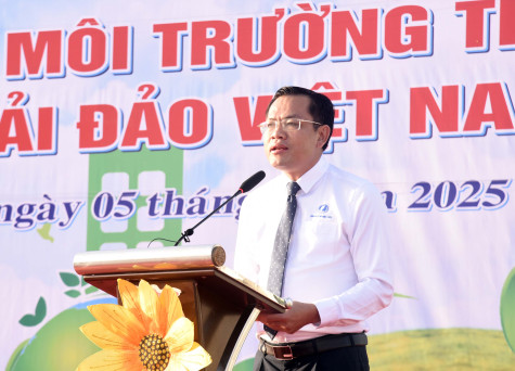 Mít tinh hưởng ứng Ngày môi trường thế giới 5/6