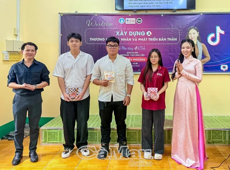 Ða dạng hoạt động nâng chất sinh viên