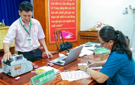 Cánh tay nối dài đưa vốn chính sách đến dân
