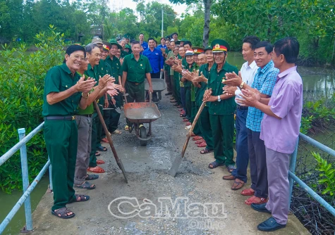 Bền chặt niềm tin với Ðảng