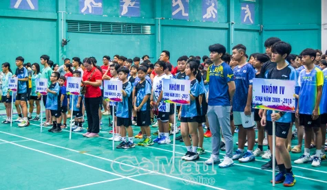 250 vận động viên tham gia tranh giải cầu lông năng khiếu trẻ