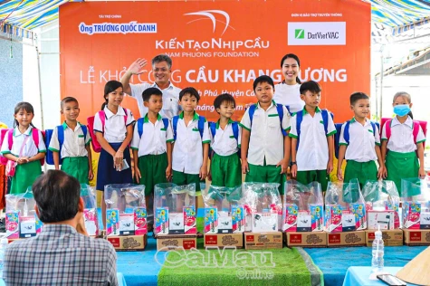 Ðảng dẫn lối - Không ai bị bỏ lại phía sau