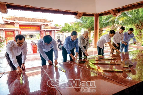 Phan Ngọc Hiển - Nhà báo cách mạng trên vùng đất Nam Bộ