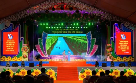 Cơn gió thổi mát hồn người