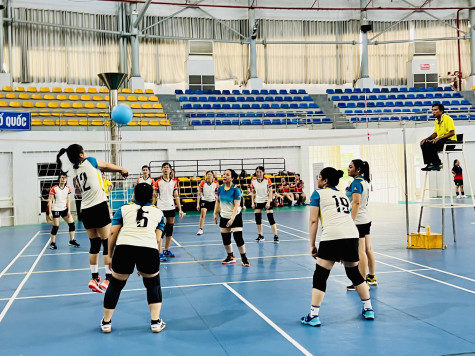 Khai mạc Giải bóng chuyền hơi, Giải bóng bàn chào mừng kỷ niệm 100 năm Ngày Báo chí cách mạng Việt Nam