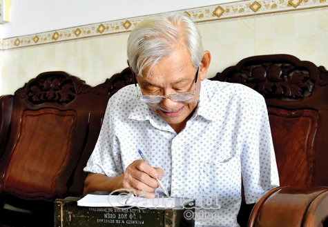 Làm báo thời chiến