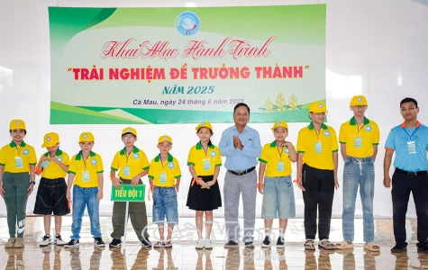   “Trải nghiệm để trưởng thành”