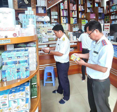 Quyết liệt đẩy lùi hàng giả, hàng nhái trên thị trường