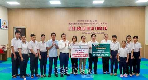 Chắp cánh ước mơ cho học sinh khuyết tật