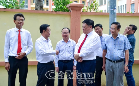 Phó Chủ tịch Quốc hội Lê Minh Hoan khảo sát công tác vận hành bộ máy chính quyền mới