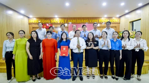 Thành lập 10 phòng, ban Uỷ ban MTTQ Việt Nam tỉnh