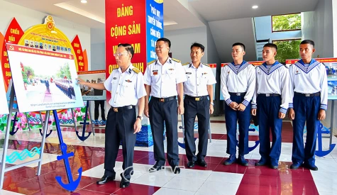  “Tự hào người chiến sĩ Hải quân”