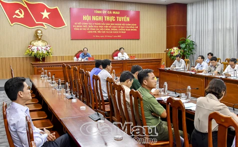 Kiên quyết không để lọt vào cấp uỷ khóa mới những cán bộ suy thoái, tham nhũng, lãng phí, tiêu cực