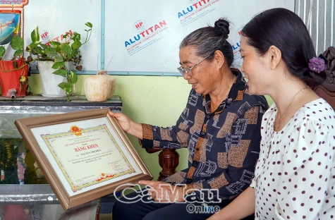 Nửa thế kỷ chuyện “trồng người” ở Cà Mau - Bài cuối: Ðất lành - Trăm năm tươi tốt
