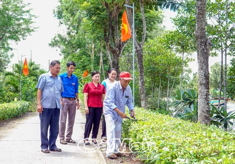 Ý Đảng - lòng dân hoà quyện