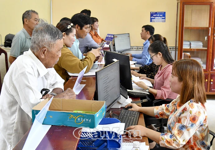 Cần đầu tư đồng bộ cho trung tâm phục vụ hành chính công cấp xã