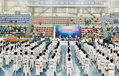 Gần 300 võ sinh thi thăng đẳng Taekwondo năm 2025
