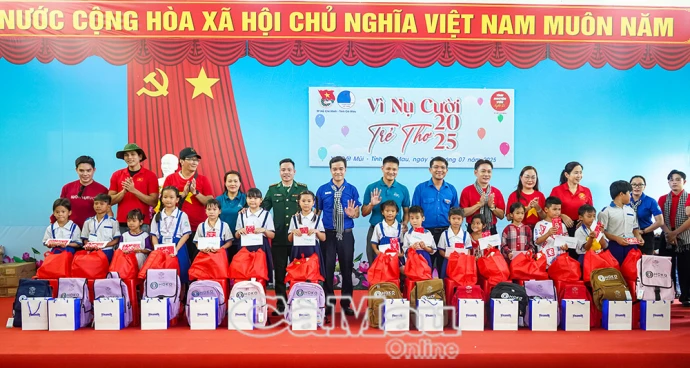 Lan toả yêu thương từ TP Hồ Chí Minh đến Đất Mũi