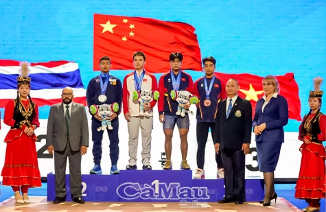 Gương mặt triển vọng của cử tạ trẻ Việt Nam