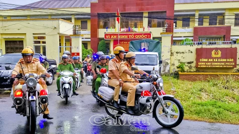 Công an xã Gành Hào ra quân cao điểm bảo vệ Đại hội Đảng