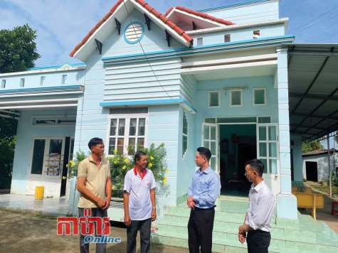 គិតគូរសព្វគ្រប់បែបយ៉ាង
ដើម្បីស្តារជីវភាពរស់នៅជូនជនរួមជាតិ
