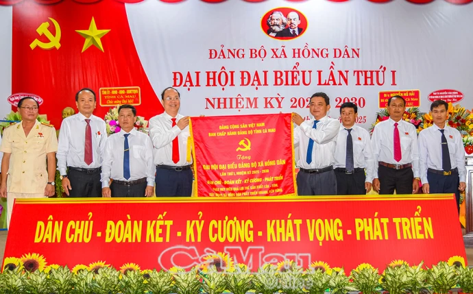 Xác định nông nghiệp là trọng tâm trong phát triển kinh tế địa phương