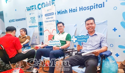Những giọt hồng vì cộng đồng