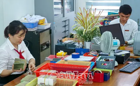 Ưu tiên dòng vốn tín dụng cho sản xuất, kinh doanh