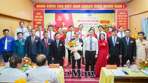 Đồng chí Tạ Hoàng Cương giữ chức Bí thư Đảng uỷ xã Tân Tiến, nhiệm kỳ 2025 – 2030