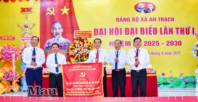 Đồng chí Huỳnh Văn Thẳng được chỉ định giữ chức Bí thư Đảng uỷ xã An Trạch nhiệm kỳ 2025-2030