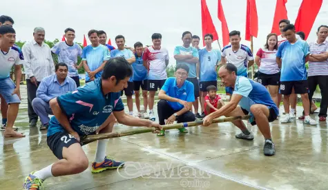 Sôi nổi Giải thể thao chào mừng 80 năm Ngày truyền thống Công an Nhân dân