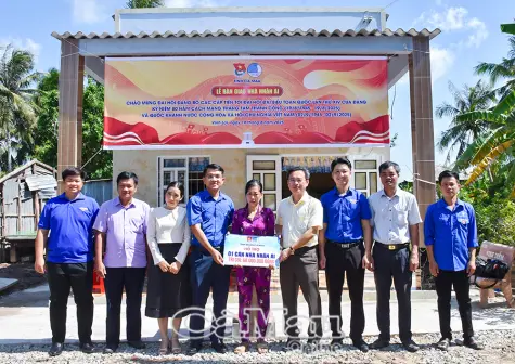 Tuổi trẻ Cà Mau trao Nhà Nhân ái, lan toả tinh thần vì cộng đồng
