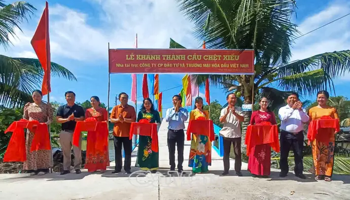 Khánh thành cầu Chệt Xiếu tại xã Sông Đốc