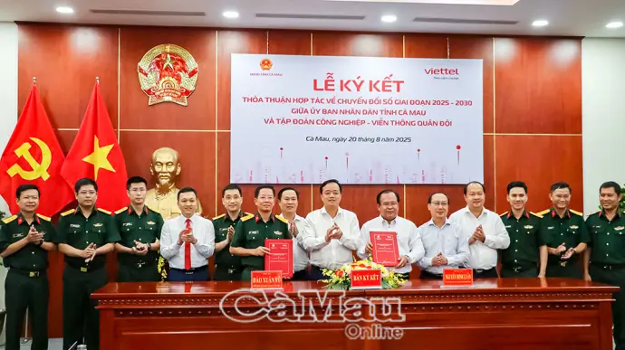 Ký kết hợp tác chuyển đổi số giai đoạn 2025-2030