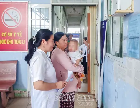 Thực hành tốt việc nuôi con bằng sữa mẹ