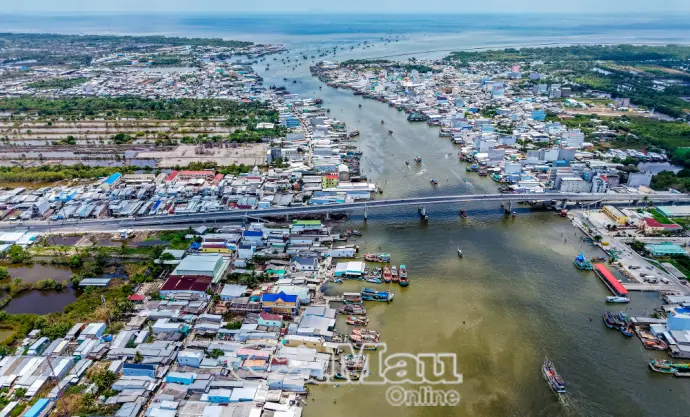 Sông Đốc tiếp tục là điểm sáng phía bờ Tây