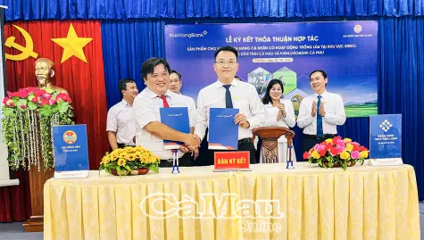 Đẩy mạnh hợp tác hỗ trợ vốn vay không thế chấp cho hội viên nông dân