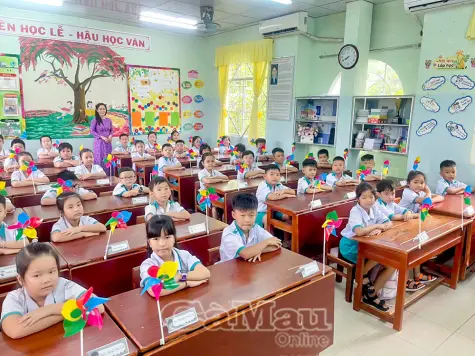 Hơn 387.000 học sinh Cà Mau đồng loạt tựu trường