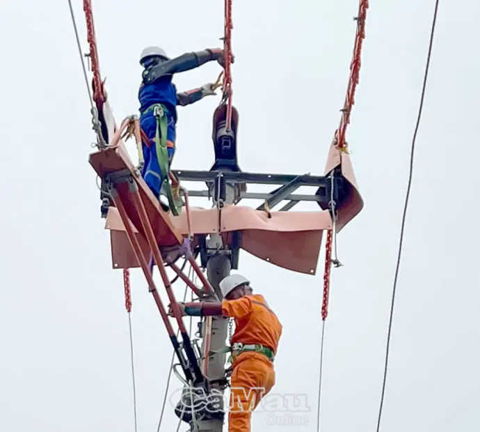 Chú ý an toàn điện mùa mưa bão
