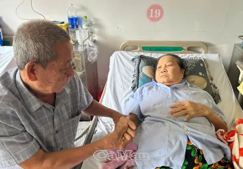 Chung tay giúp bệnh nhân Trần Thị Hoa vượt qua khó khăn sau phẫu thuật