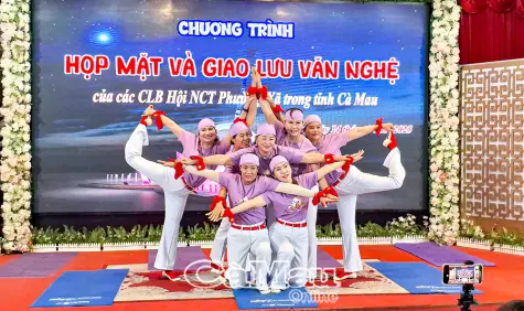 Lan toả niềm vui từ giao lưu văn nghệ người cao tuổi