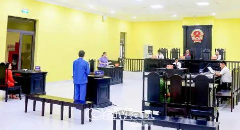 Xét xử vụ án đâm bạn tàu tử vong trên biển