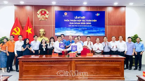 Cà Mau và Tập đoàn FPT ký kết thỏa thuận hợp tác toàn diện